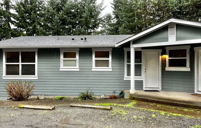 Historic Fort Ward Townhome on Bainbridge Island