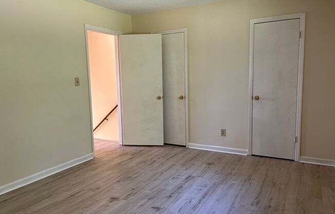 2 beds, 1.5 baths, 1,050 sqft, $1,400, Unit Unit D