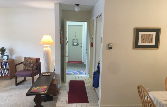 2 beds, 1 bath, $1,650