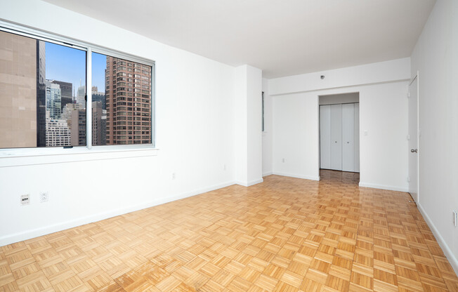 3 beds, 2 baths, 1,295 sqft, $8,250, Unit 19A