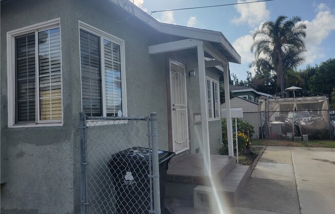 1626 W 204 ST