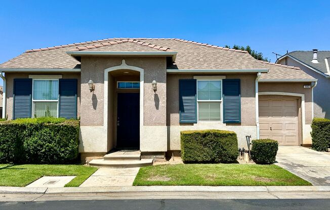 $2,095 Willow & Shepherd, 2 Bedroom + office -  W Casanova Ln, Clovis