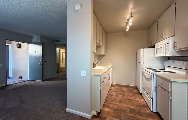 Near Everything, All Amenities!  1616 Q Street, Camellia Court Apartments