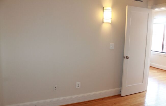 1 bed, 1 bath, 505 sqft, $2,525, Unit 812