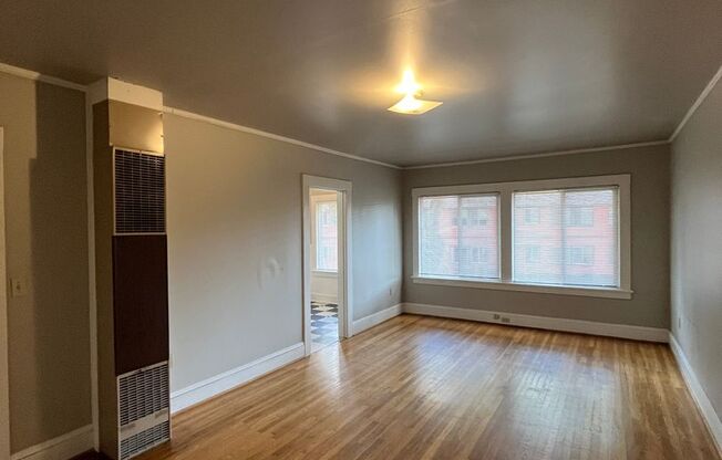 1 bed, 1 bath, $1,395, Unit 54