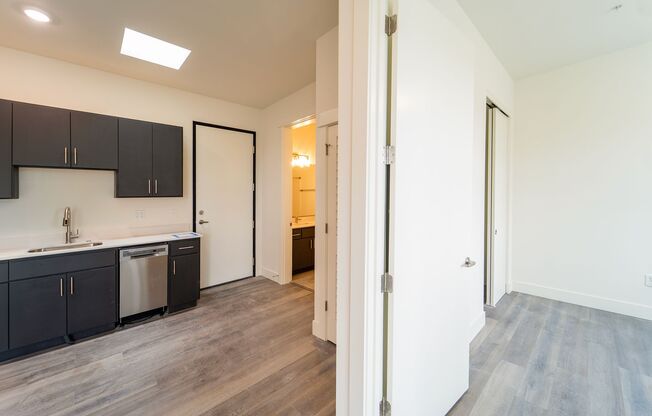 1 bed, 1 bath, 653 sqft, $1,599, Unit 311