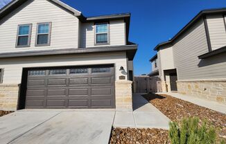 3 beds, 2.5 baths, $1,695