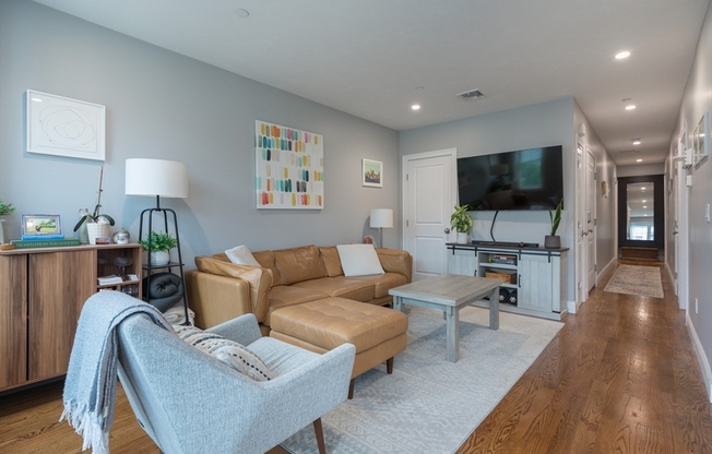 194 K ST