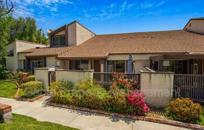 24725 SAND WEDGE LN