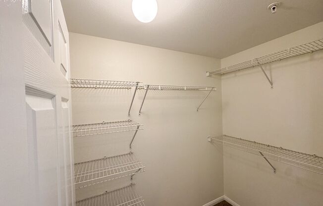 Studio, 1 bath, $2,650