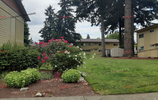 r45c  Silverwood Terrace Apts