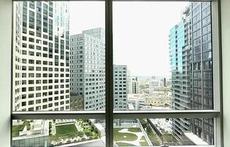 1 CITY PT