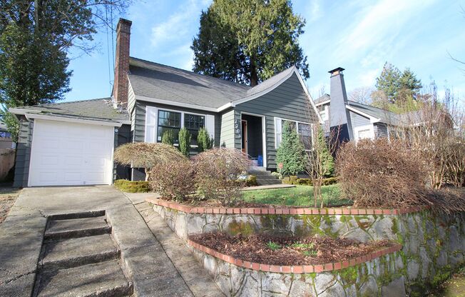 Spectacular 3 Bed English Tudor in the Perfect Sellwood-Moreland Location!