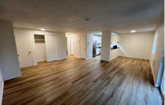 1 bed, 1 bath, $1,055, Unit 9003