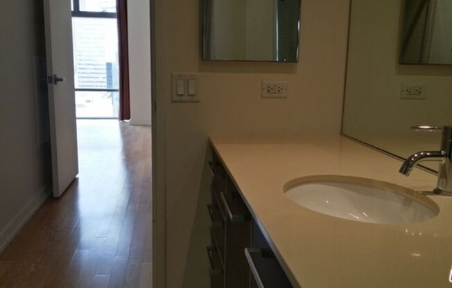 2 beds, 2 baths, 1,200 sqft, $3,650, Unit 1906