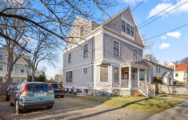 18 Wyman St