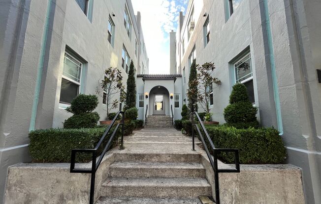 1 bed, 1 bath, $1,345, Unit 007