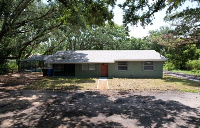 3 Bedroom - 1 Bath - 1 Acre - Pool Home
