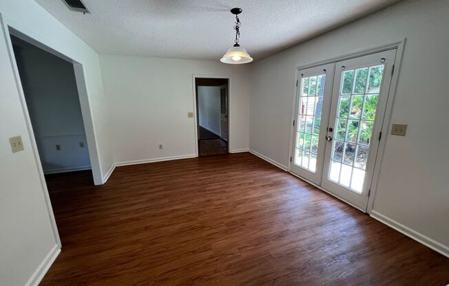 216 Merrywood Drive - Short Term Lease Until June 30th