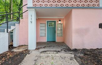 Cozy 3-Bedroom, 1-Bathroom Ground Floor Unit at Savannah