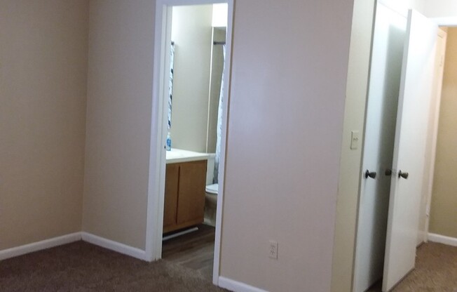 2 beds, 2 baths, $1,350