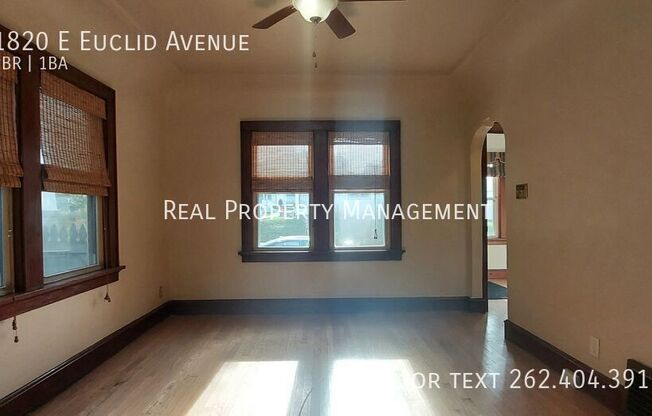1820 E Euclid Ave