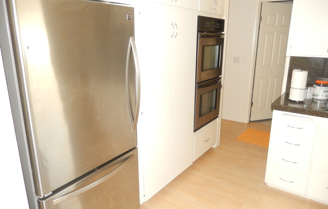 2 beds, 2 baths, $5,950