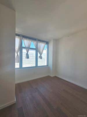 1 bed, 1 bath, 720 sqft, $3,700, Unit 12S