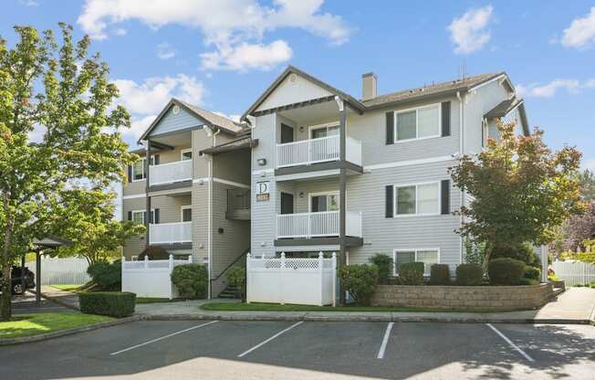 Abbey Rowe Apartments in Olympia, WA Apartment Exterior