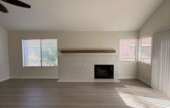 2 beds, 2 baths, $2,250, Unit #2098