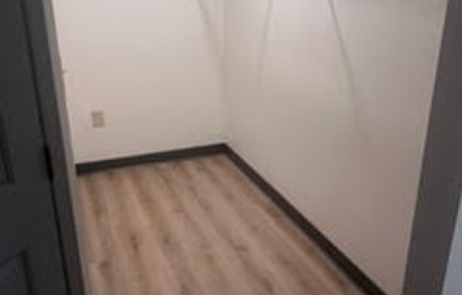 2 beds, 2 baths, 1,100 sqft, $1,080, Unit 1815 C4