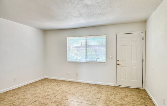 2920 Siki Court #C / Move-In Ready! Beautiful 2 Bed, 1 Bath Condo