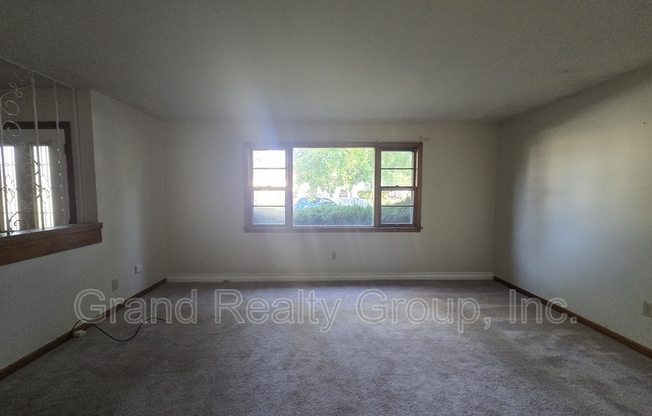 608 DEERPATH