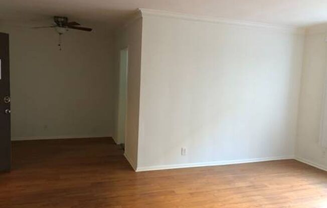 Studio, 1 bath, $1,965, Unit 112