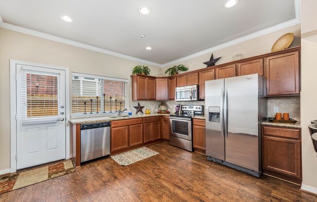 1 bed, 1 bath, $1,200, Unit # 1806