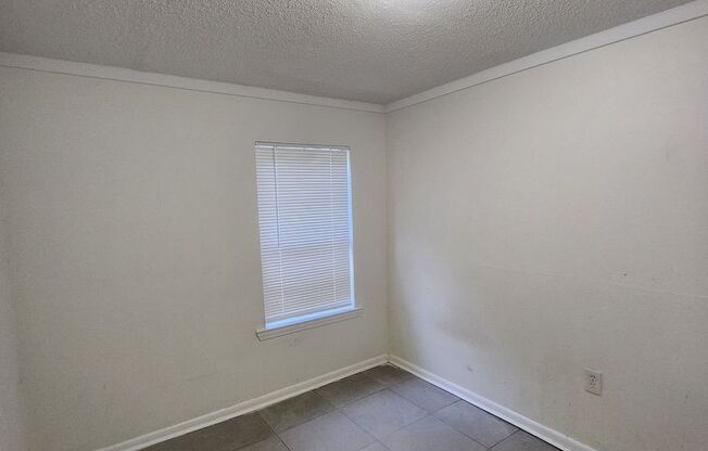 3017 Donley St Pensacola. MOVE IN SPECIAL!! $250 off 1st Months Rent!!!