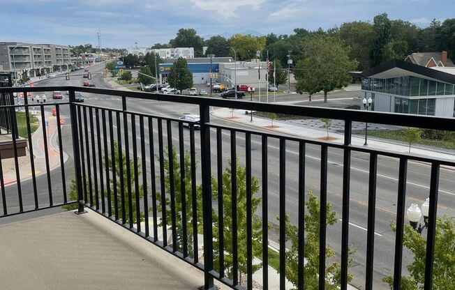 2 beds, 2 baths, 946 sqft, $1,299, Unit 530