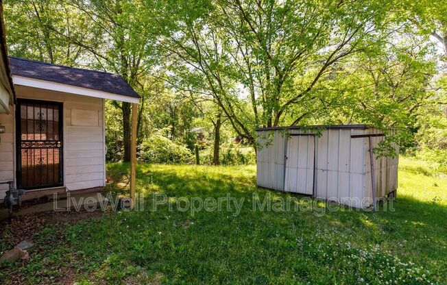 1508 COLLIER DR