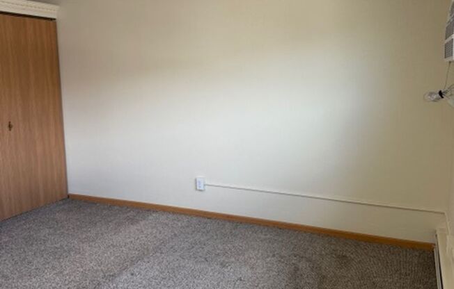 1 bed, 1 bath, 500 sqft, $1,000, Unit 3715-206