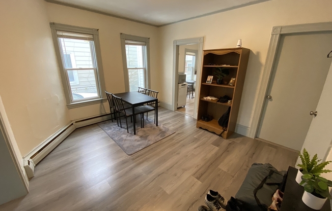 16 WHITE ST PL