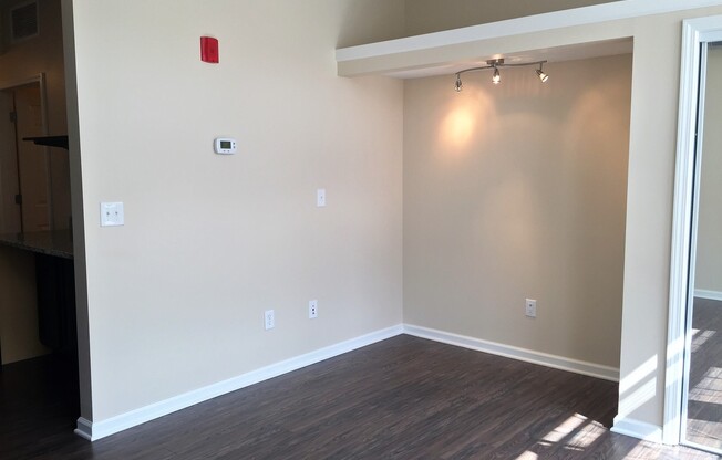 Studio, 1 bath, 438 sqft, $1,125, Unit 109