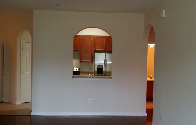 2 beds, 2 baths, 1,050 sqft, $1,650