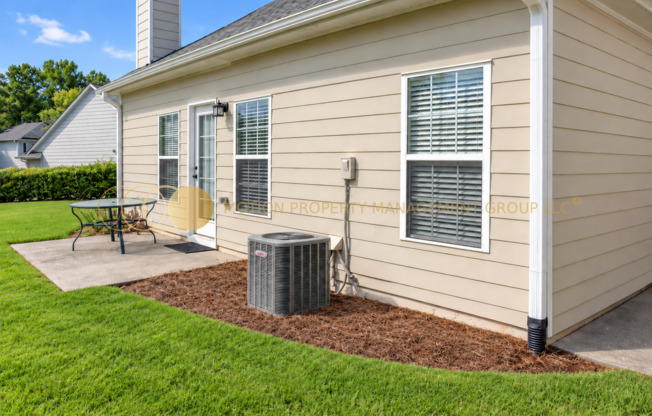 3 beds, 2 baths, $2,200