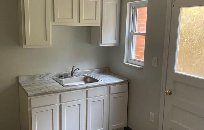 902-912 Frey Rd