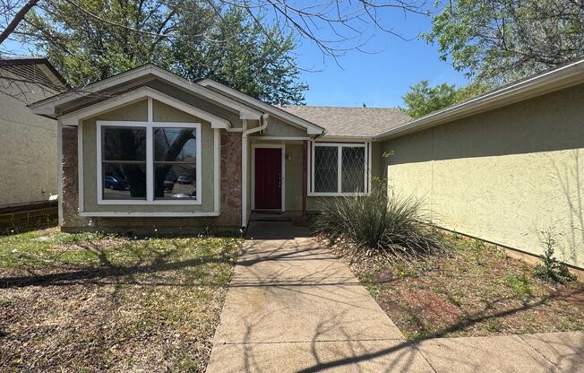 Move in Ready - 3 bedrooms 1.5 bath 1 car garage