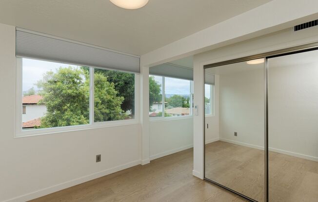 1 bed, 1 bath, 650 sqft, $2,445, Unit A