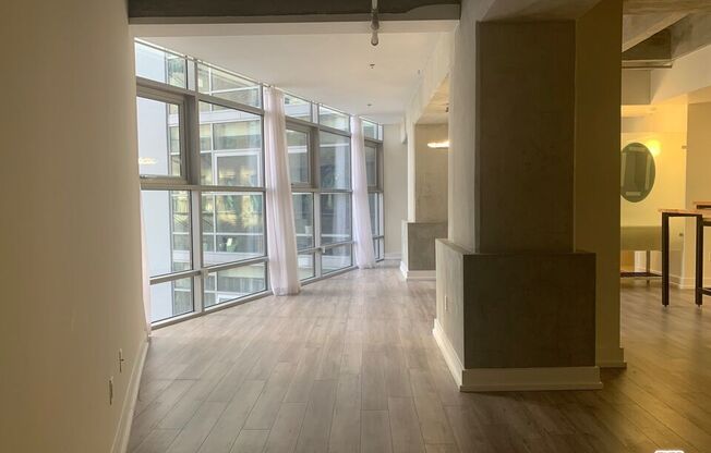 2 beds, 2 baths, 1,320 sqft, $3,929, Unit 911