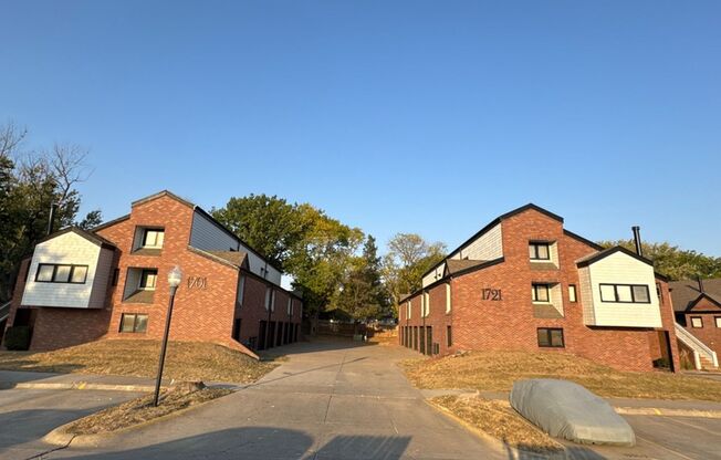 Luxury Living at 1701 Ridgehaven – Newly Renovated with Modern Comforts and Parkside Charm