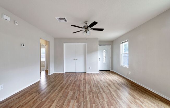 Recently Updated 4-Bedroom Home in Northside ISD