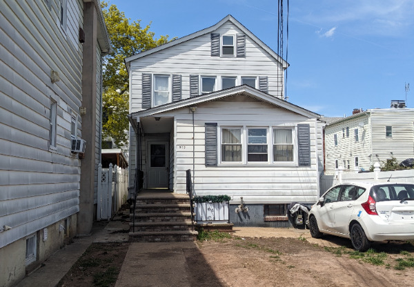 309 SPENCER ST